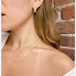 Electric Picks Brit Necklace